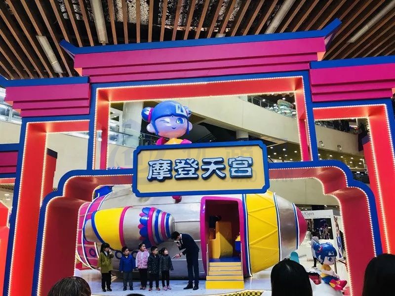 青岛乐客城购物公园主题商场美陈设计制作 青岛乐客城购物公园主题商场美陈设计制作