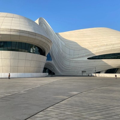 GRC混凝土幕墙异形构件UHPC造型