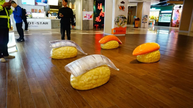 上海虹桥天地购物中心商场户外美陈 上海虹桥天地购物中心商场户外美陈